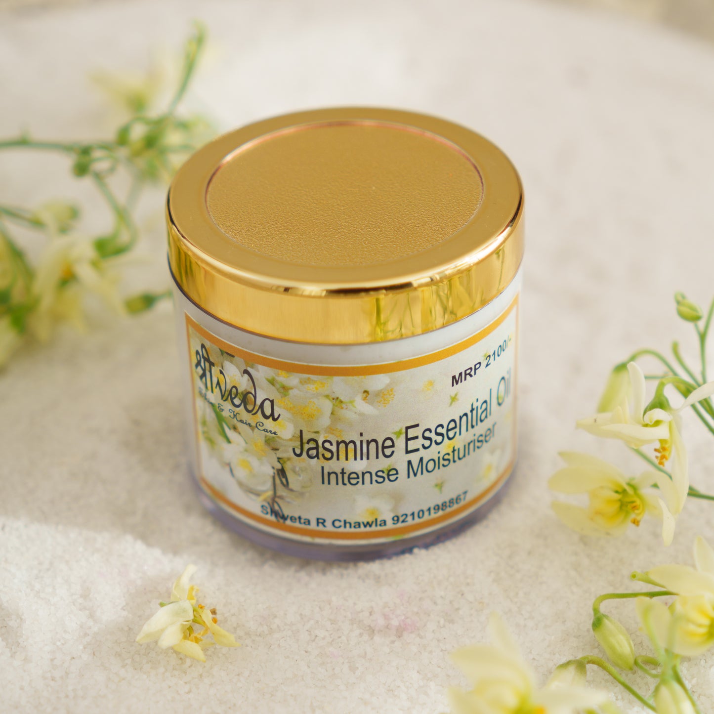 Jasmine Essential oil with INTENSE MOISTURIZER